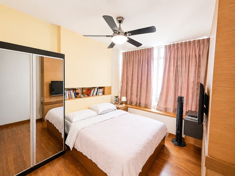 The Lakeshore, 33 Jurong West Street 41, 2 Bedrooms, 926 sqft, Condominium For Rent, by Eddie Tork 戴先生, 500120745 - Bedroom - PropertyGuru.com.sg