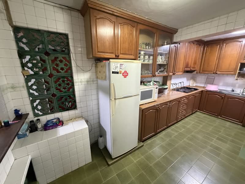 Very Spacious, Near Many Amenities, Quiet Neighbourhood (All Races Eligible & Negotiable!), Geylang Bahru, Kallang, Aljunied, 3 Bedrooms, 1,259 sqft, HDB Flat For Sale, by Marc Singh, 500120746 - Kitchen - PropertyGuru.com.sg