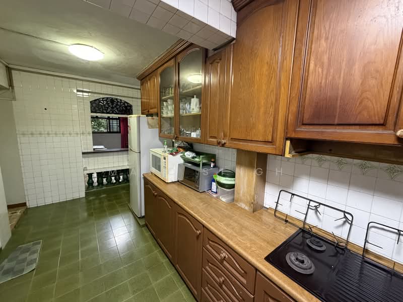 Very Spacious, Near Many Amenities, Quiet Neighbourhood (All Races Eligible & Negotiable!), Geylang Bahru, Kallang, Aljunied, 3 Bedrooms, 1,259 sqft, HDB Flat For Sale, by Marc Singh, 500120746 - Kitchen - PropertyGuru.com.sg