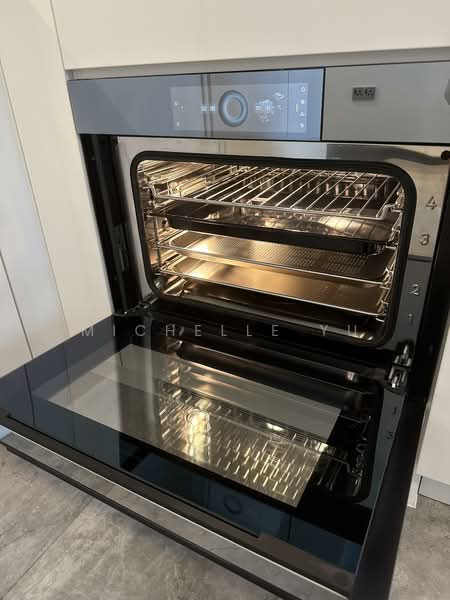 Midtown Bay, 120 Beach Road, 2 Bedrooms, 743 sqft, Condominium For Rent, by Michelle Yu, 500120750 - PropertyGuru.com.sg