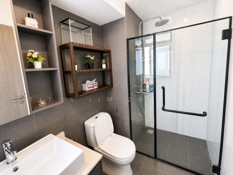 530A Pasir Ris Drive 1, 530A Pasir Ris Drive 1, 3 Bedrooms, 926 sqft, HDB Flat For Sale, by Titus Lim Zhiyong, 500120752 - Bathroom - PropertyGuru.com.sg