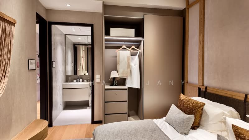 The Hillshore, 292 Pasir Panjang Rd, 2 Bedrooms, 743 sqft, Condominium For Sale, by Richard Jany, 500120757 - Bedroom - PropertyGuru.com.sg