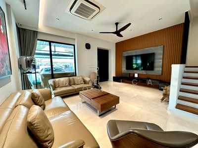 For Sale - Super Cheap Like New Semi-Detached in Serangoon Gardens