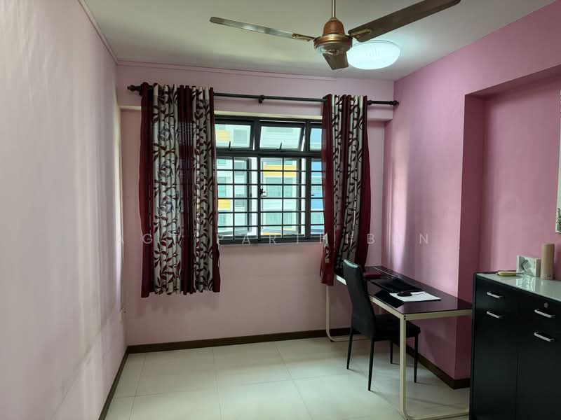 697A Jurong West Central 3, 697A Jurong West Central 3, 3 Bedrooms, 1,001 sqft, HDB Flat For Sale, by Agt Parthiban, 500120759 - Study - PropertyGuru.com.sg