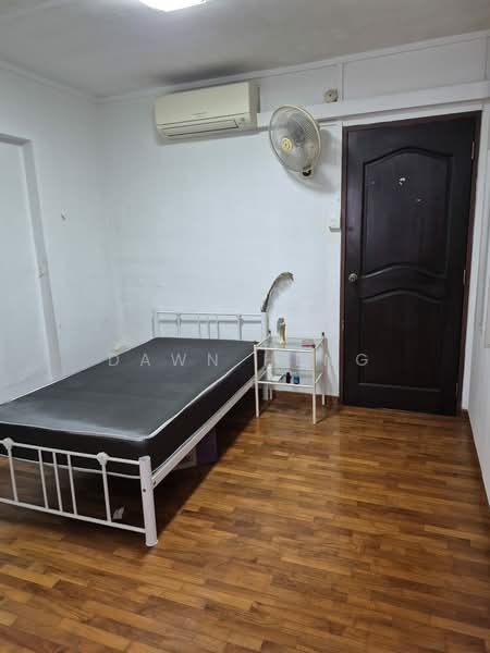873 Yishun Street 81, 873 Yishun Street 81, Room Rental, 120 sqft, HDB Flat For Rent, by Dawn Heng, 500120763 - Bedroom - PropertyGuru.com.sg