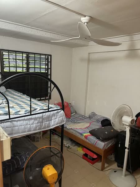 107 Serangoon North Avenue 1, 107 Serangoon North Avenue 1, 2 Bedrooms, 646 sqft, HDB Flat For Sale, by Serene Tey, 500120768 - Bedroom - PropertyGuru.com.sg