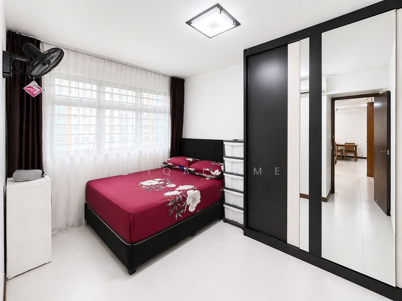 440A Fernvale Link, 440A Fernvale Link, 3 Bedrooms, 990 sqft, HDB Flat For Sale, by Hafiqal Amer, 500120769 - Master Bedroom - PropertyGuru.com.sg