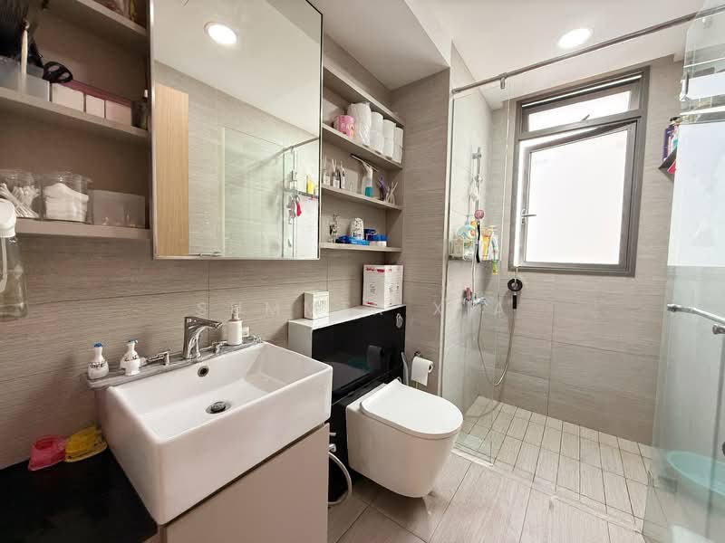 Parc Life, 25 Sembawang Crescent, 3 Bedrooms, 1,109 sqft, Executive Condominium For Sale, by Summer Xia, 500120770 - Bathroom - PropertyGuru.com.sg