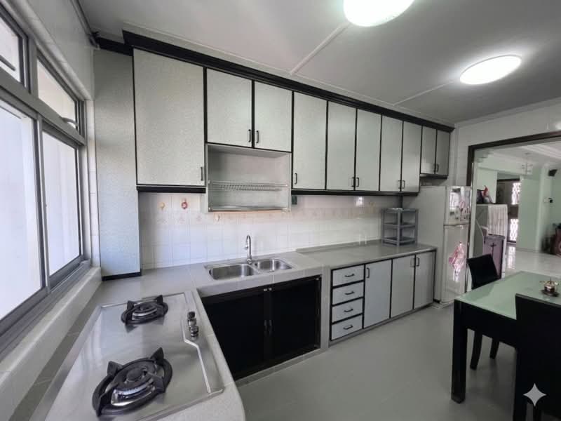 788 Choa Chu Kang North 6, 788 Choa Chu Kang North 6, 3 Bedrooms, 1,410 sqft, HDB Flat For Rent, by Adam Peh, 500120786 - Kitchen - PropertyGuru.com.sg