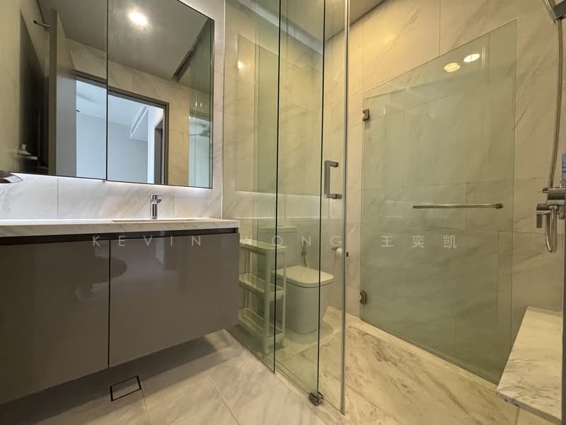 Robin Residences, 7 Robin Drive, 2 Bedrooms, 538 sqft, Condominium For Rent, by Kevin Wong 王奕凯, 500120787 - Bathroom - PropertyGuru.com.sg