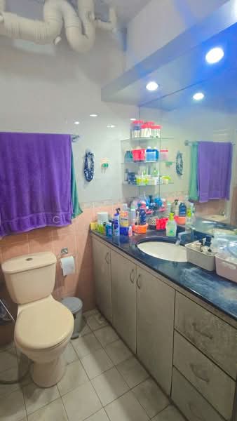 321B Anchorvale Drive, 321B Anchorvale Drive, 3 Bedrooms, 1,184 sqft, HDB Flat For Sale, by Chia Hoe Yin, 500120790 - Bathroom - PropertyGuru.com.sg