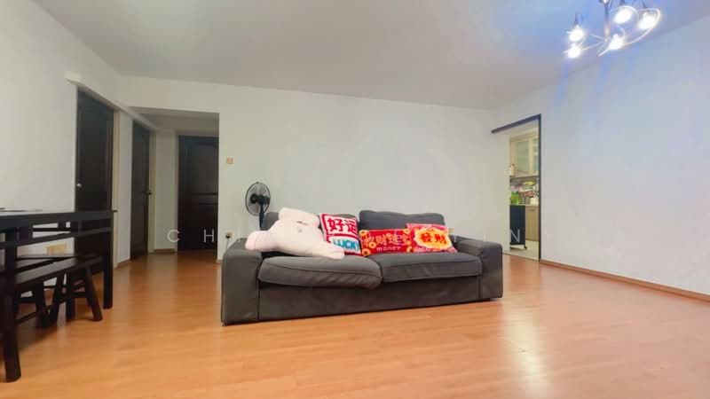 321B Anchorvale Drive, 321B Anchorvale Drive, 3 Bedrooms, 1,184 sqft, HDB Flat For Sale, by Chia Hoe Yin, 500120790 - Living Room - PropertyGuru.com.sg