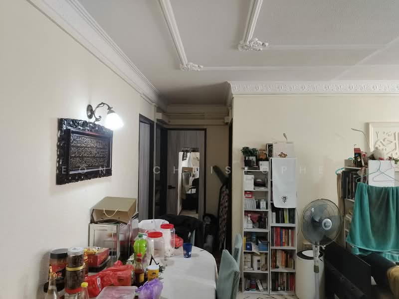 852 Yishun Street 81, 852 Yishun Street 81, 3 Bedrooms, 1,119 sqft, HDB Flat For Sale, by Leong Christopher, 500120792 - Living Room - PropertyGuru.com.sg