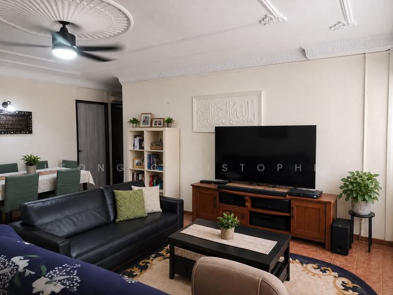 852 Yishun Street 81, 852 Yishun Street 81, 3 Bedrooms, 1,119 sqft, HDB Flat For Sale, by Leong Christopher, 500120792 - Living Room - PropertyGuru.com.sg