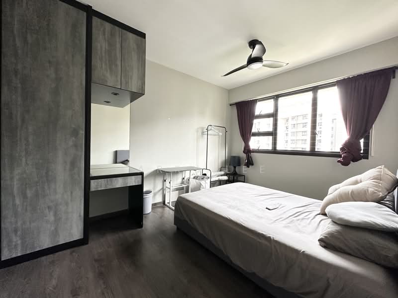 463A Bukit Batok Street 41, 463A Bukit Batok Street 41, 3 Bedrooms, 1,216 sqft, HDB Flat For Rent, by Larry Lee, 500120802 - Bedroom - PropertyGuru.com.sg