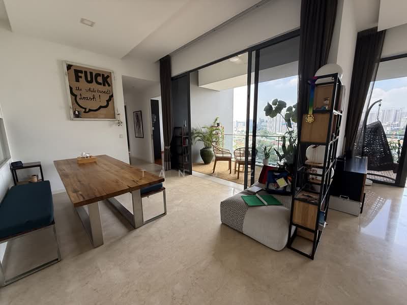 The Trizon, 8 Ridgewood Close, 4 Bedrooms, 2,012 sqft, Condominium For Rent, by Tan Jez, 500120808 - Living Room - PropertyGuru.com.sg