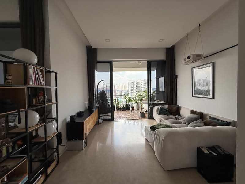 The Trizon, 8 Ridgewood Close, 4 Bedrooms, 2,012 sqft, Condominium For Rent, by Tan Jez, 500120808 - Living Room - PropertyGuru.com.sg
