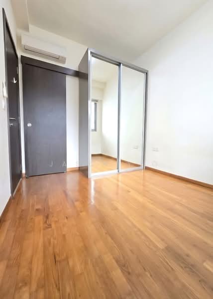 Jade Residences, 9 Lew Lian Vale, 2 Bedrooms, 527 sqft, Apartment For Sale, by Jason Yeo, 500120831 - Bedroom - PropertyGuru.com.sg