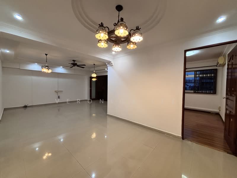 94B Bedok North Avenue 4, 94B Bedok North Avenue 4, 4 Bedrooms, 1,517 sqft, HDB Flat For Sale, by Veronica Lee, 500120837 - Living Room - PropertyGuru.com.sg