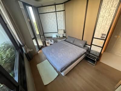 For Rent - The Crest