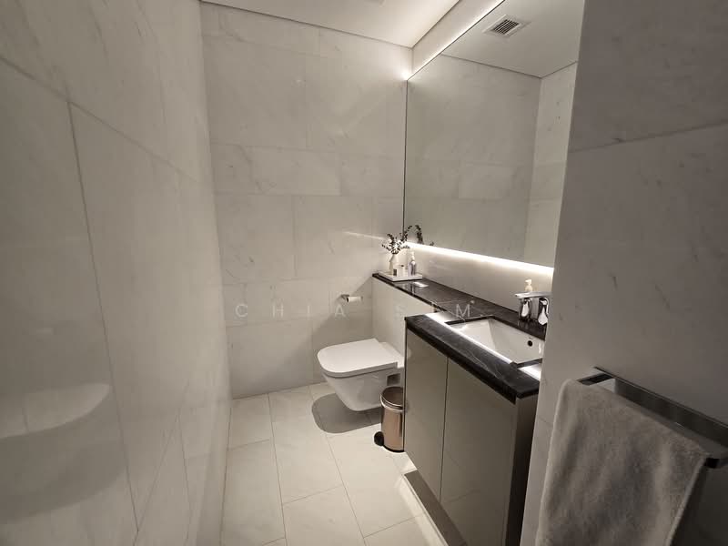 Whitley Road Modern Semi Detached for Sale, Whitley Road, 5 Bedrooms, 4,650 sqft, Semi-Detached House For Sale, by Chia S M, 500120857 - Bathroom - PropertyGuru.com.sg