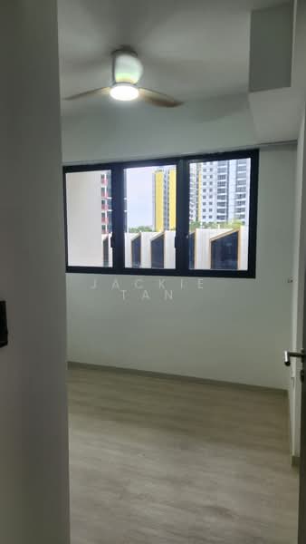 Riverfront Residences, 41 Hougang Avenue 7, 2 Bedrooms, 721 sqft, Condominium For Rent, by JACKIE TAN, 500120868 - Bedroom - PropertyGuru.com.sg