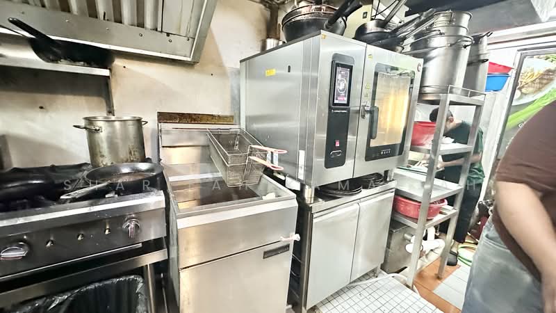Kandahar st, , 900 sqft, Food & Beverage For Rent, by Sharifah Kamariah, 500120884 - Kitchen - CommercialGuru.com.sg