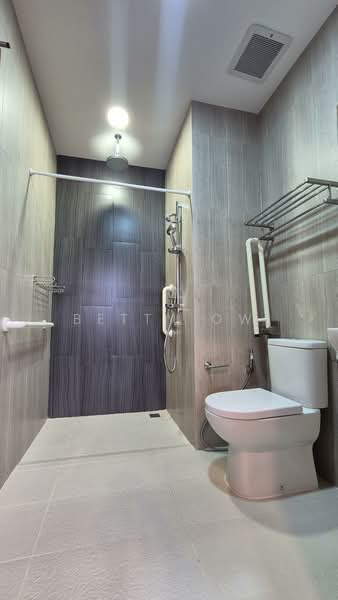 The Hillford, 180 Jalan Jurong Kechil, 2 Bedrooms, 657 sqft, Condominium For Sale, by Betty Ow, 500120886 - Bathroom - PropertyGuru.com.sg