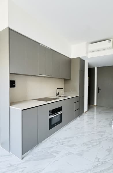 The Landmark, 173 Chin Swee Road, 2 Bedrooms, 678 sqft, Condominium For Sale, by Susan Ang, 500120892 - Kitchen - PropertyGuru.com.sg