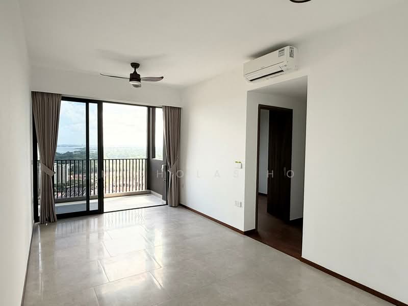 Lentor Modern, Lentor Central, 3 Bedrooms, 990 sqft, Condominium For Sale, by Nicholas Ho, 500120906 - Living Room - PropertyGuru.com.sg