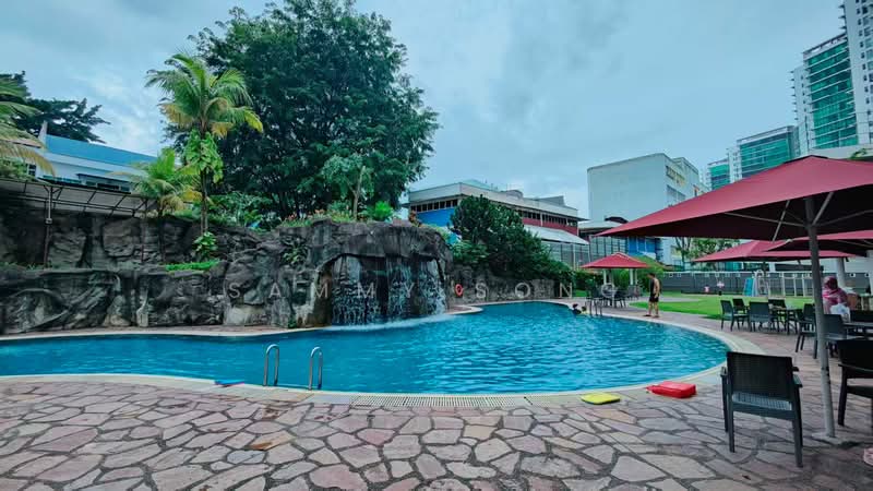 Regent Heights, 50 Bukit Batok East Avenue 5, 2 Bedrooms, 1,023 sqft, Condominium For Rent, by Sammy Song, 500120915 - Pool - PropertyGuru.com.sg