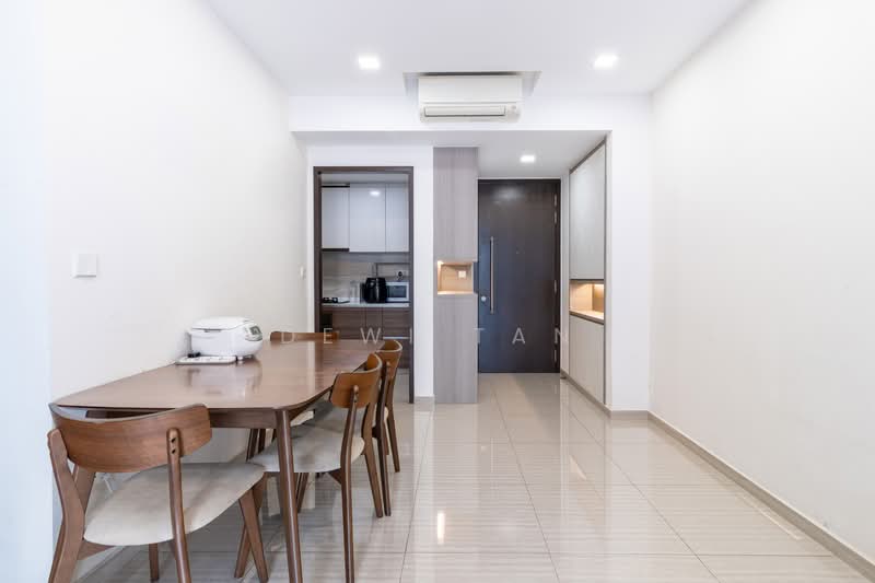 The Brownstone, 160 Canberra Drive, 3 Bedrooms, 990 sqft, Executive Condominium For Sale, by Dewi Tan, 500120916 - Dining Room - PropertyGuru.com.sg