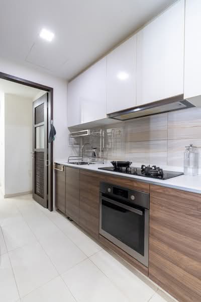 The Brownstone, 160 Canberra Drive, 3 Bedrooms, 990 sqft, Executive Condominium For Sale, by Dewi Tan, 500120916 - Kitchen - PropertyGuru.com.sg