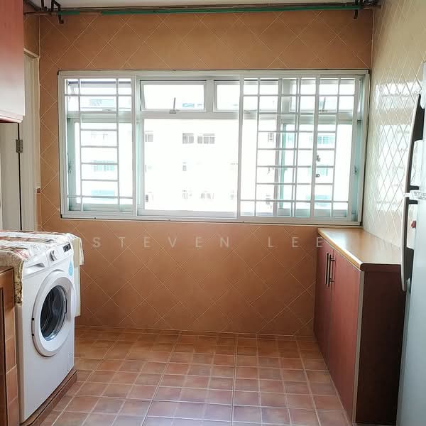 102 Bedok North Avenue 4, 102 Bedok North Avenue 4, 2 Bedrooms, 721 sqft, HDB Flat For Rent, by Steven Lee, 500120924 - Interior - PropertyGuru.com.sg