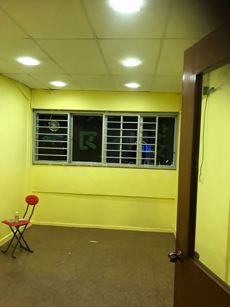 727 Ang Mo Kio Avenue 6, , 893 sqft, Shop / Shophouse For Rent, by Kevin Chia Huat Chew, 500120932 - CommercialGuru.com.sg