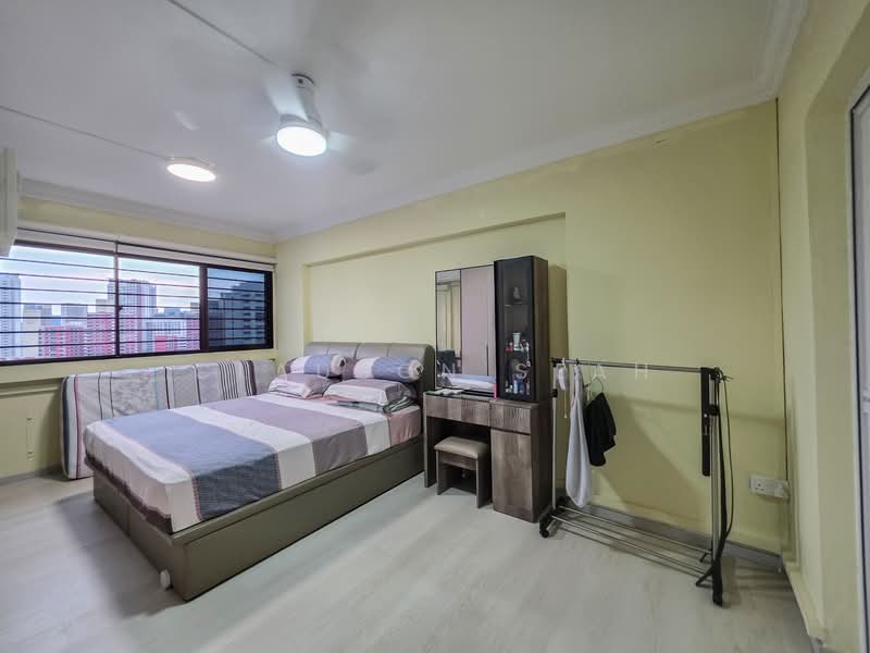115 Bukit Batok West Avenue 6, 115 Bukit Batok West Avenue 6, 3 Bedrooms, 1,421 sqft, HDB Flat For Sale, by Clauson Seah, 500120934 - Bedroom - PropertyGuru.com.sg