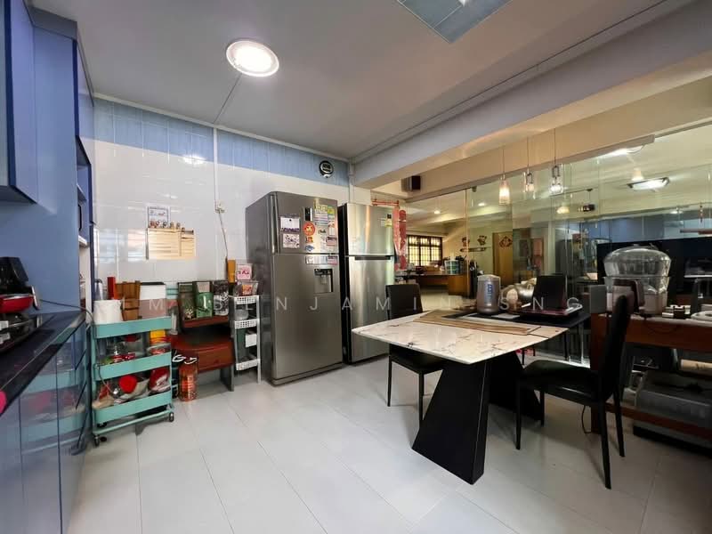 856C Tampines Street 82, 856C Tampines Street 82, 4 Bedrooms, 1,529 sqft, HDB Flat For Sale, by MM Benjamin Sng, 500120946 - Kitchen - PropertyGuru.com.sg