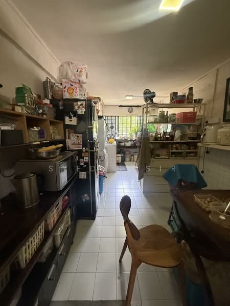735 Yishun Street 72, 735 Yishun Street 72, 2 Bedrooms, 721 sqft, HDB Flat For Sale, by Syed Nasir, 500120954 - Kitchen - PropertyGuru.com.sg