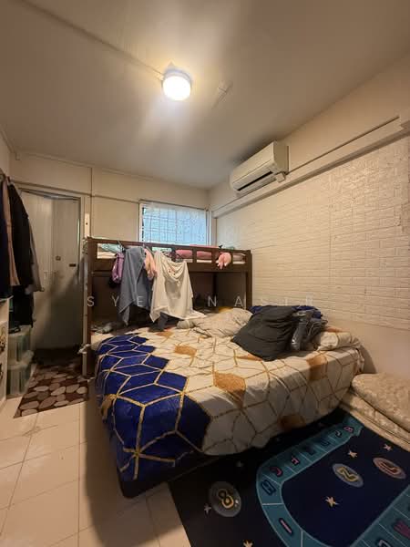 735 Yishun Street 72, 735 Yishun Street 72, 2 Bedrooms, 721 sqft, HDB Flat For Sale, by Syed Nasir, 500120954 - Bedroom - PropertyGuru.com.sg