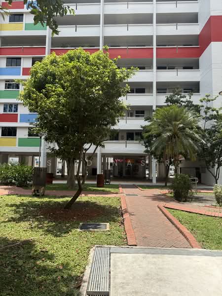 735 Yishun Street 72, 735 Yishun Street 72, 2 Bedrooms, 721 sqft, HDB Flat For Sale, by Syed Nasir, 500120954 - Exterior - PropertyGuru.com.sg