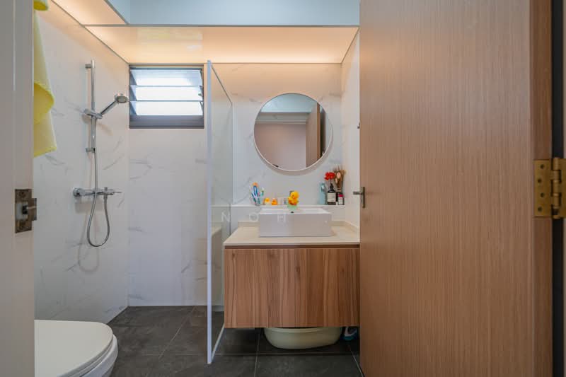 94 Dawson Road, 94 Dawson Road, 3 Bedrooms, 893 sqft, HDB Flat For Sale, by Noh ., 500120957 - Common Bathroom - PropertyGuru.com.sg