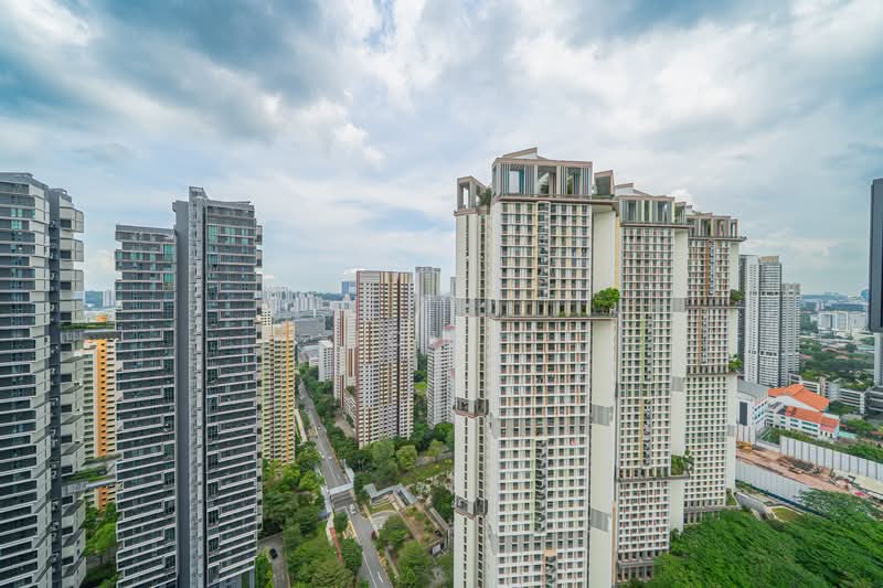 94 Dawson Road, 94 Dawson Road, 3 Bedrooms, 893 sqft, HDB Flat For Sale, by Noh ., 500120957 - Living room view - PropertyGuru.com.sg