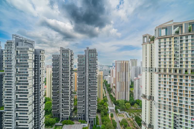 94 Dawson Road, 94 Dawson Road, 3 Bedrooms, 893 sqft, HDB Flat For Sale, by Noh ., 500120957 - Living room view - PropertyGuru.com.sg