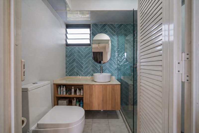 94 Dawson Road, 94 Dawson Road, 3 Bedrooms, 893 sqft, HDB Flat For Sale, by Noh ., 500120957 - Master Bathroom - PropertyGuru.com.sg