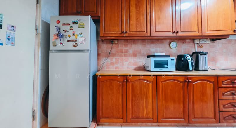 478 Sembawang Drive, 478 Sembawang Drive, 3 Bedrooms, 968 sqft, HDB Flat For Sale, by Mirza Subari, 500120959 - Kitchen - PropertyGuru.com.sg