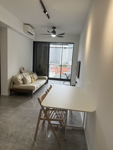 The M, 30 Middle Road, 2 Bedrooms, 743 sqft, Condominium For Rent, by Petrina Ngo, 500120962 - Living Room - PropertyGuru.com.sg
