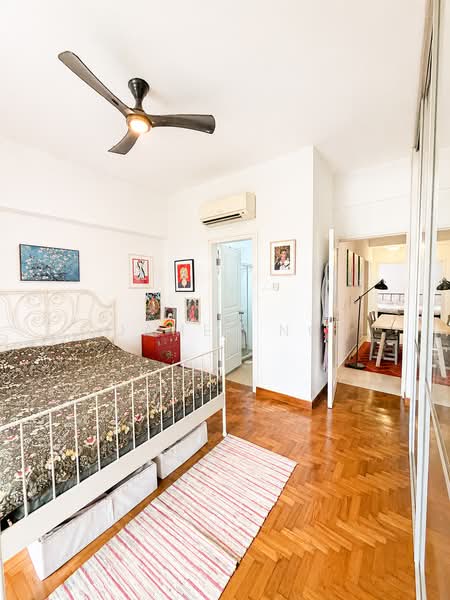 Tanglin Park, 1B Ridley Park, 3 Bedrooms, 1,335 sqft, Condominium For Sale, by James Ng, 500120965 - Bedroom - PropertyGuru.com.sg