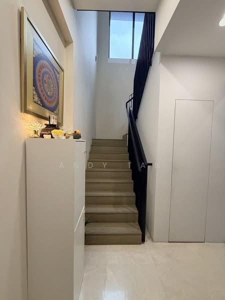 The Enclave Holland, 131 Holland Road, 3 Bedrooms, 1,388 sqft, Condominium For Sale, by Andy Tan, 500120974 - Entrance  - PropertyGuru.com.sg