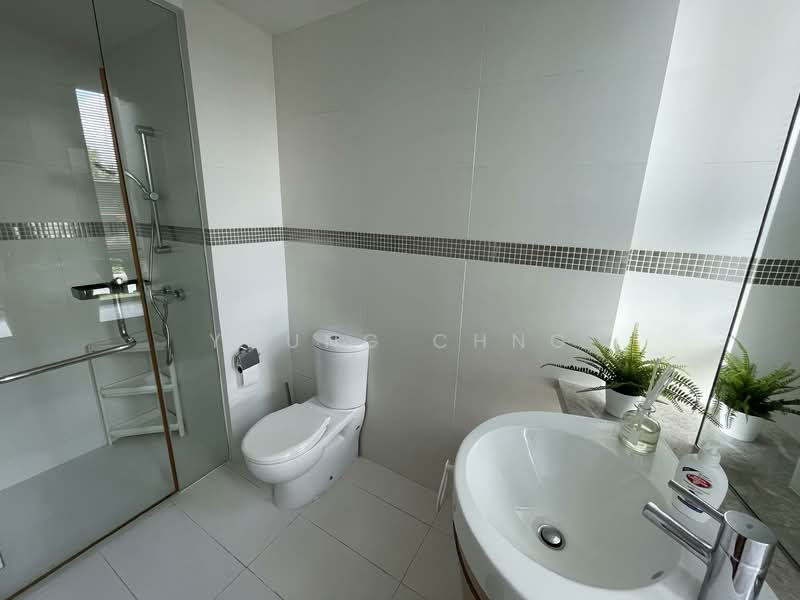 One-North Residences, 7 One-North Gateway, Room Rental, 200 sqft, Apartment For Rent, by Young Chng, 500120988 - Bathroom - PropertyGuru.com.sg