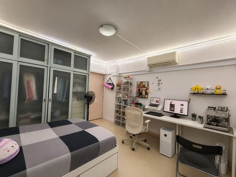 306 Hougang Avenue 5, 306 Hougang Avenue 5, 3 Bedrooms, 1,432 sqft, HDB Flat For Sale, by Ben Wong, 500120992 - Bedroom - PropertyGuru.com.sg